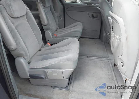 2005 Chrysler Town & Country Touring из США, поврежденный, VIN 2C4GP54L15R494264